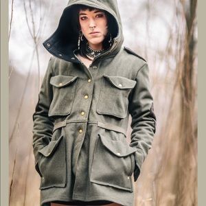 Crossfox Overlord Coat